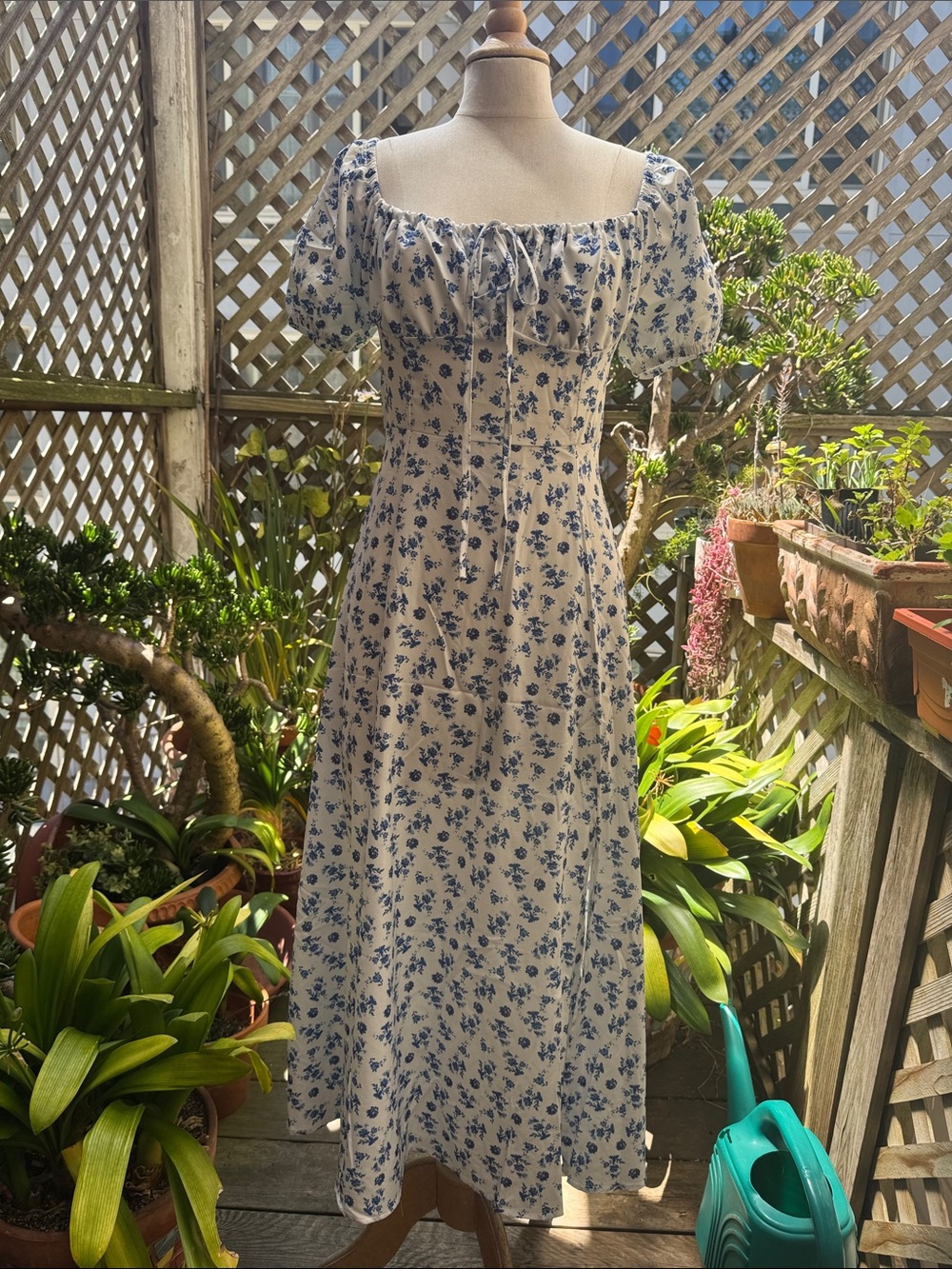 Blue Floral Puff-Sleeve Maxi Dress - White and Blue. Size Small by X & Y.  NWOT